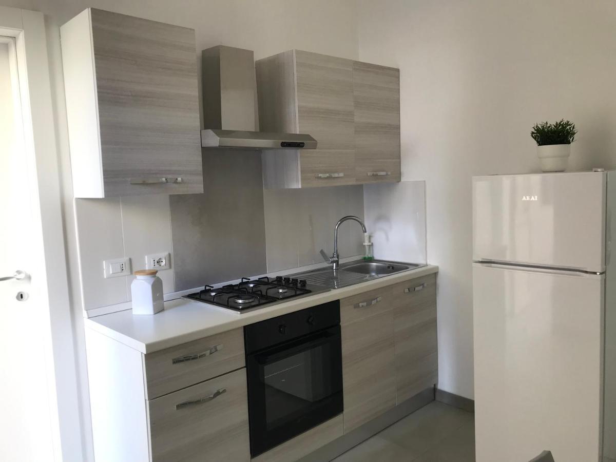 Scogliera Apartments 阿沃拉 外观 照片