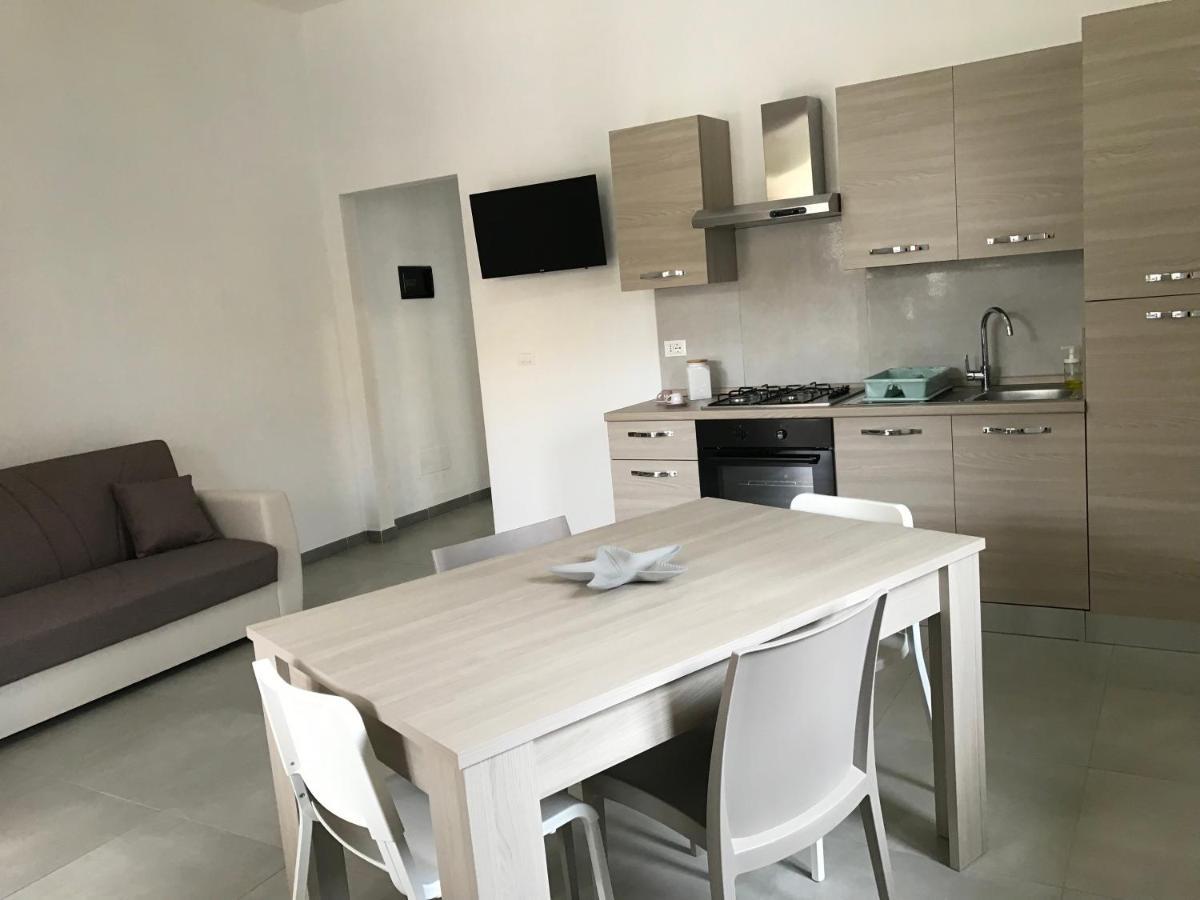 Scogliera Apartments 阿沃拉 外观 照片