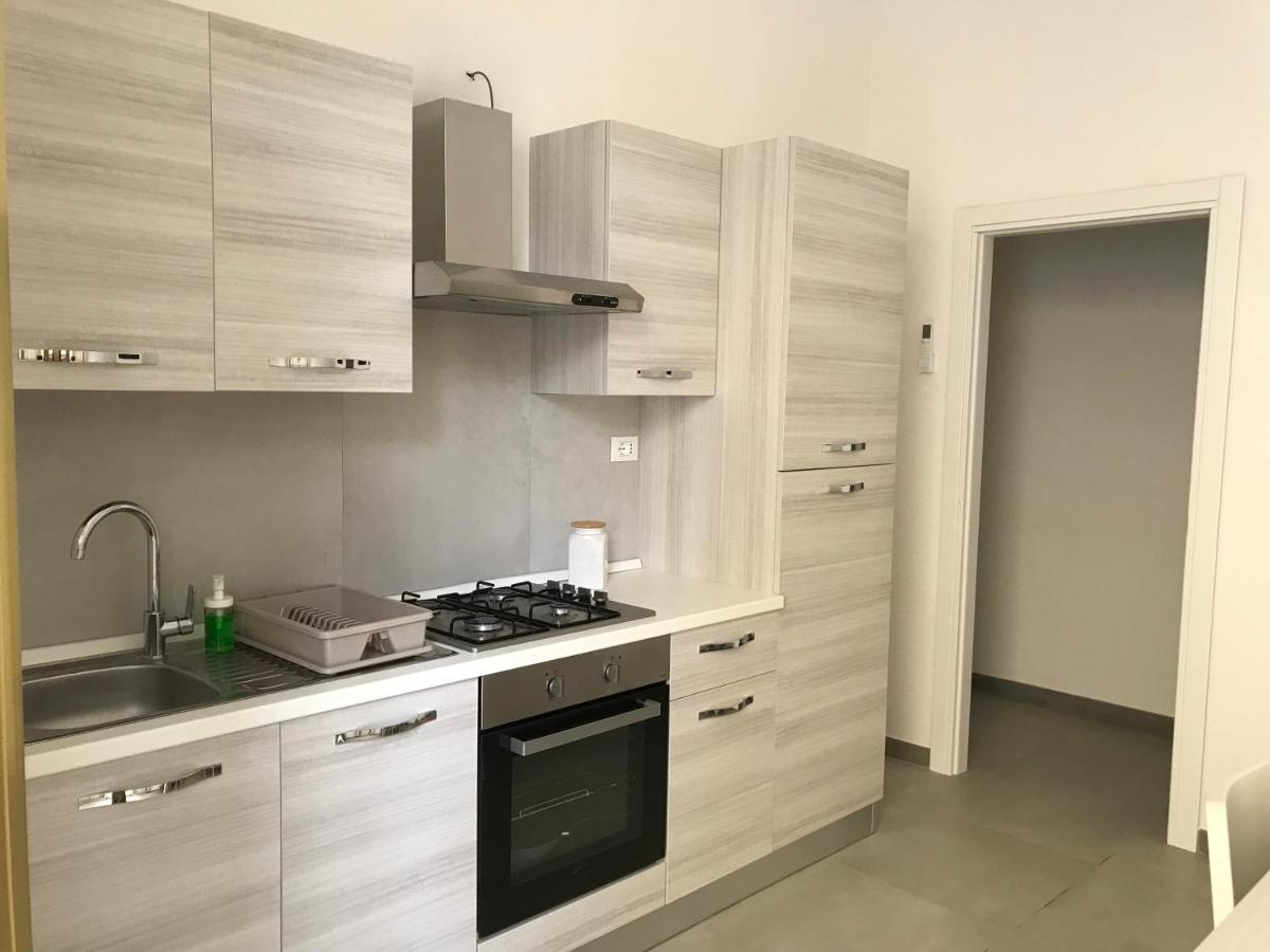 Scogliera Apartments 阿沃拉 外观 照片