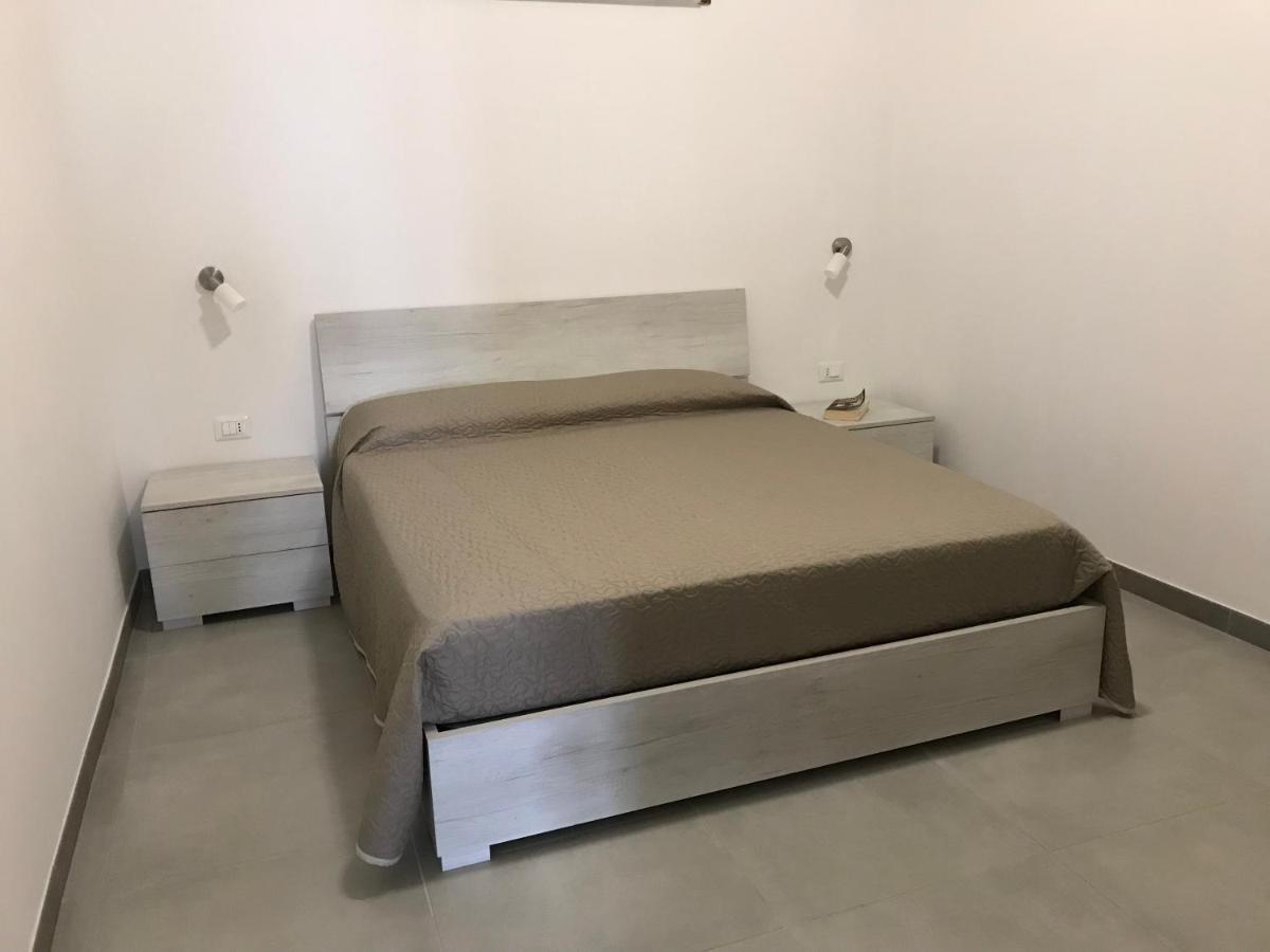 Scogliera Apartments 阿沃拉 外观 照片