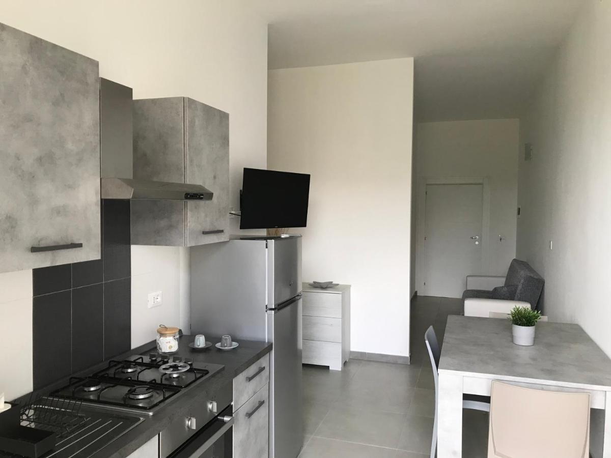 Scogliera Apartments 阿沃拉 外观 照片