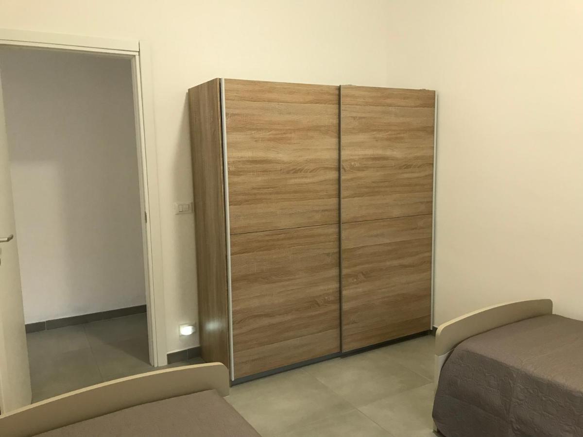 Scogliera Apartments 阿沃拉 外观 照片
