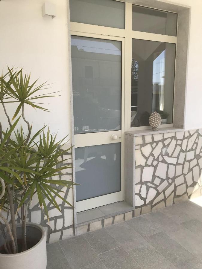 Scogliera Apartments 阿沃拉 外观 照片